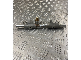 Vstřikovací lišta 06E130090AD Audi A8 S8 D4 4H