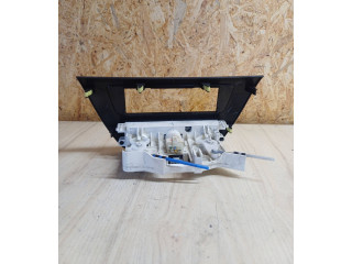 Блок управления климат-контролем    Mitsubishi Lancer