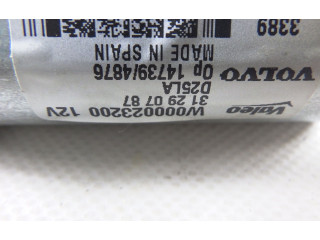 Моторчик заднего дворника 3129087    Volvo V70