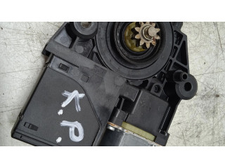 Передний двигатель механизма для подъема окон