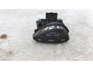 Мултифункционный включатель управления / ручка