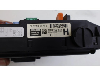 Блок предохранителей  30786646, 30786646   Volvo V70    