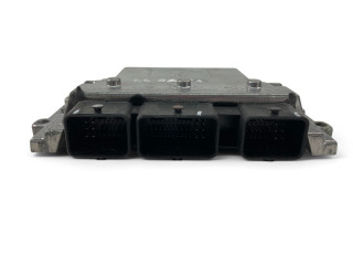 Блок управления двигателем Блок управления 30788961   Volvo C30