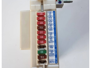  Pojistková skříňka 8267030250, 7C190213   Lexus GS 300 350 430 450H 2007