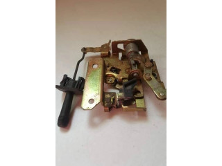 Замок багажника 721843654B Volkswagen Transporter - Caravelle T4 1991 - 2003 года