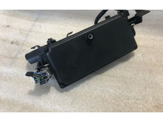 Блок управления 32327233, G2611   Volvo XC60