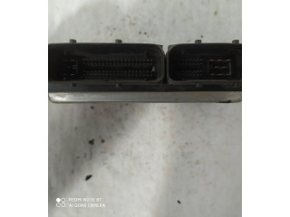 Řídící jednotka 038906019J, 0281010216 Audi A6 S6 C5 4B 2000