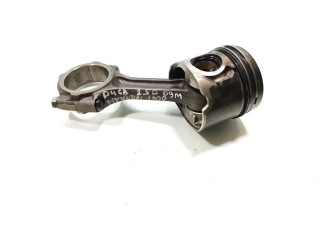 Píst Hyundai H-100 D4CB