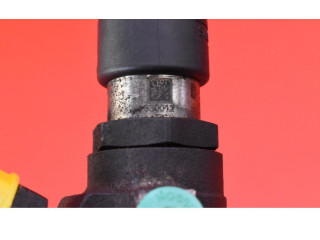 Форсунка 5U3Q-9K546-AA, 5U3Q-9K546-AA    Audi A6 S6 C6 4F   