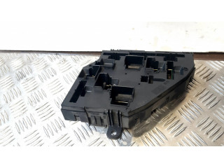 Pojistková skříňka 925281201 BMW 7 F01 F02 F03 F04 2012