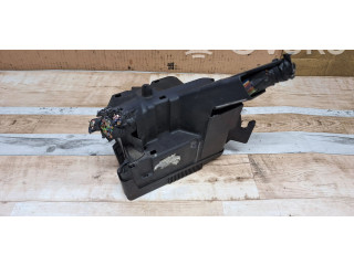 Pojistková skříňka 8V5114A07 Ford Fiesta 2011