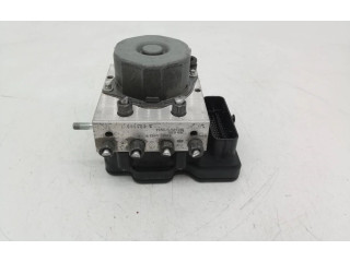 Jednotka ABS 476605492RA Renault Sandero I 2015