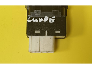 Переключатель дворников Daihatsu YRV