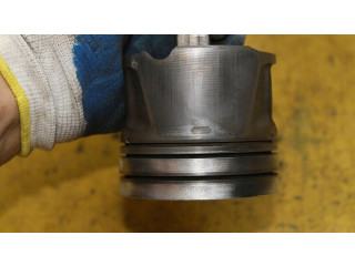 Поршень с шатуном Jaguar S-Type