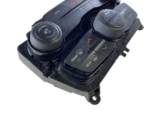 Блок управления климат-контролем 5PG682XGAE   Jeep Grand Cherokee