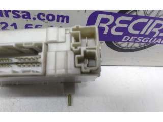   Pojistková skříňka 8267030230   Lexus GS 300 350 430 450H 2006