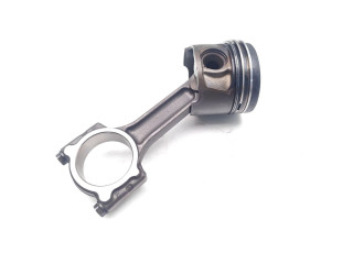 Píst K9K636 Nissan Juke I F15 K9K636