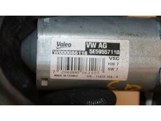 Моторчик заднего дворника Audi Q3 F3