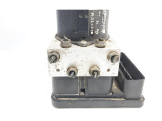 Блок АБС 1K0614517AE, 10020602404   Skoda  Octavia Mk2 (1Z)  2004 - 2013 года