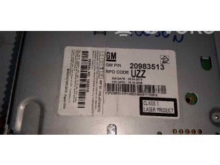 Радио/ проигрыватель CD/DVD / навигация