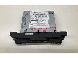 Радио/ проигрыватель CD/DVD / навигация Alfa Romeo Giulietta