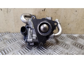 Топливная рампа 04L131501RV, 04L131501R   Volkswagen PASSAT B8  