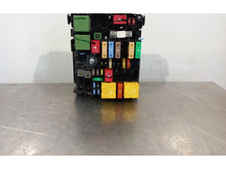 Блок предохранителей 9804848480   Peugeot 2008 I    