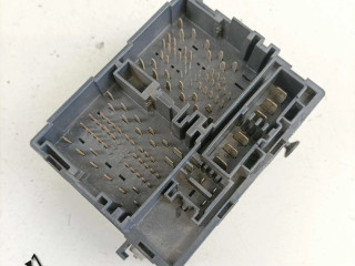 Блок предохранителей  P68068355AC   Fiat Freemont    