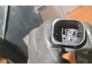 Вентилятор радиатора     30645148, 0130303947    Volvo V70 