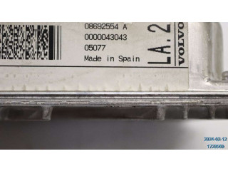 Блок управления впрыском 8603125 Volvo V70