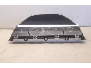 Панель приборов 30746102, 69594700T   Volvo V70       