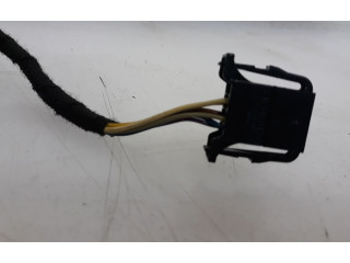 Зеркало электрическое        Skoda Fabia Mk3 (NJ)  2015 - 2021 года   