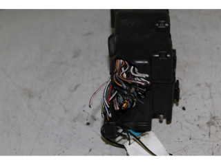 Pojistková skříňka Mazda MPV II LW 1999