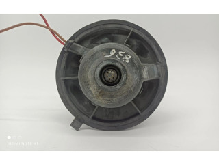 Вентилятор печки    1H1819021   Volkswagen Golf III