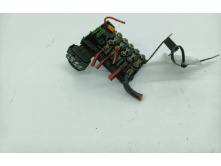 Блок предохранителей 1J0937773   Audi A3 S3 8L    