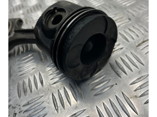  Поршень с шатуном  81L79, 81L79  Volvo V70  