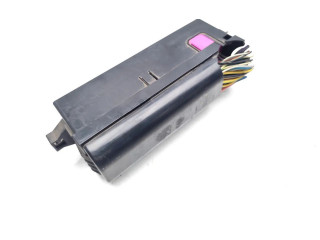 Pojistková skříňka Seat Ibiza IV (6J,6P) 2009