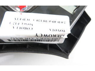 Подушка безопасности водителя 8420503 Toyota Corolla Verso E121