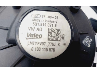 Вентилятор печки 5Q1819021E Volkswagen Golf SportWagen