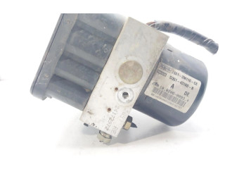 Блок АБС 2S612M110CE   Ford  Fusion  2002 - 2005 года