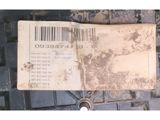 Pojistková skříňka 1k0937125 Volkswagen Caddy 2010