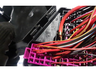 Pojistková skříňka 8D2941824 Audi A8 S8 D3 4E