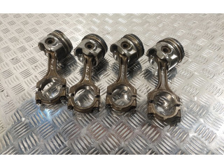 Píst 132010R010, 131010R020   Toyota Avensis T250    2ADFHV 