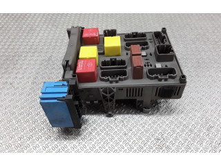 Pojistková skříňka 8200004201E Renault Espace IV 2003