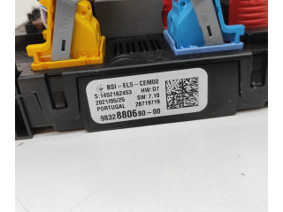 Блок предохранителей 9832880680 Citroen C3 Aircross