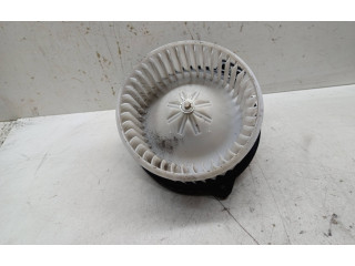 Вентилятор печки 194000 Toyota Avensis T250