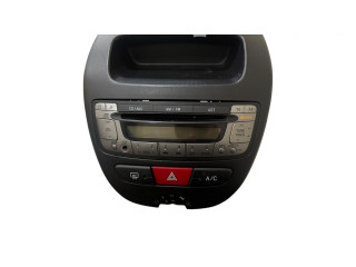 Поршень Радио/ проигрыватель CD/DVD / навигация  861200H010, W53811  Peugeot 107  