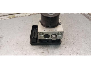 Блок АБС 47660 Nissan Navara D22 1997 - 2004 года