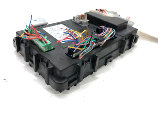 Блок управления 284B15CL5B   Infiniti Q50