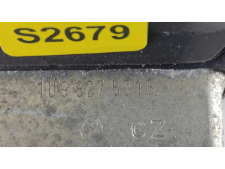 Замок задней крышки